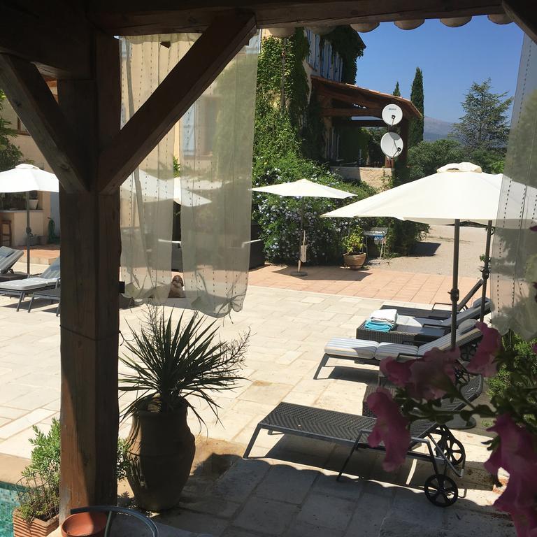 Le Mas Shabanou Bed & Breakfast Roquefort Les Pins Bagian luar foto