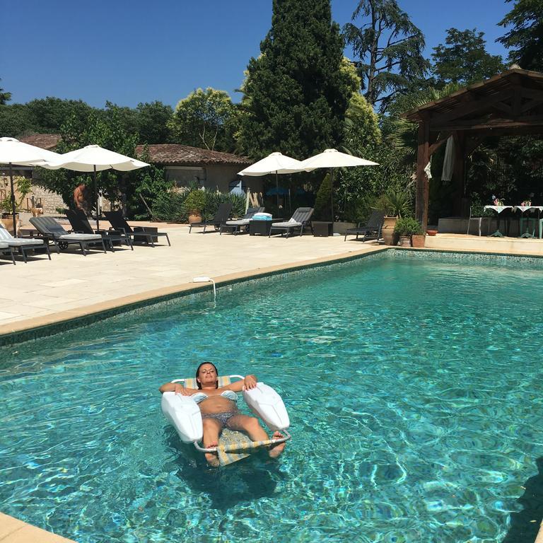 Le Mas Shabanou Bed & Breakfast Roquefort Les Pins Bagian luar foto