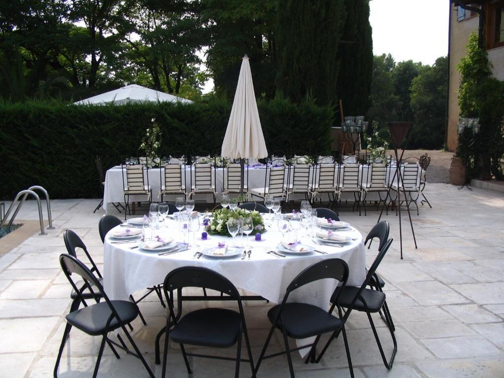 Le Mas Shabanou Bed & Breakfast Roquefort Les Pins Bagian luar foto