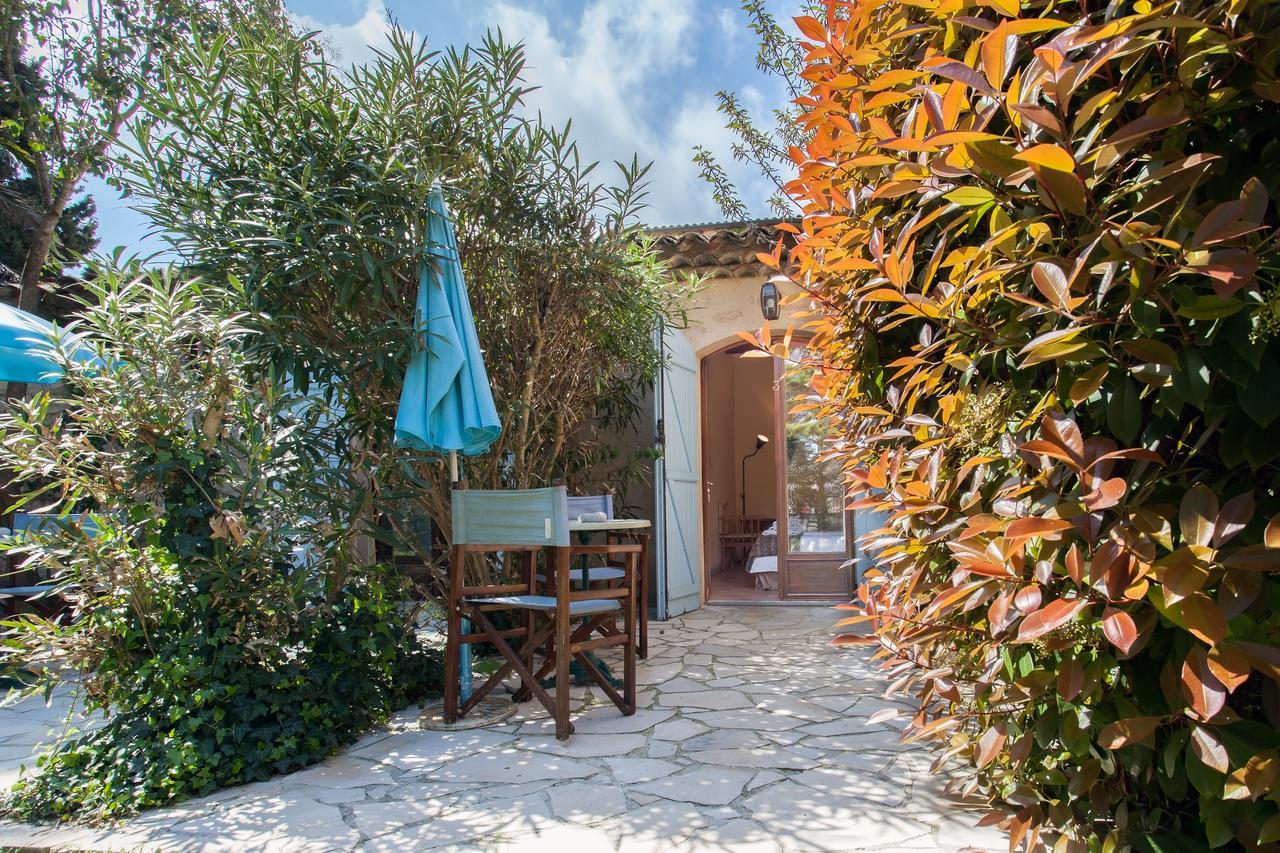 Le Mas Shabanou Bed & Breakfast Roquefort Les Pins Bagian luar foto