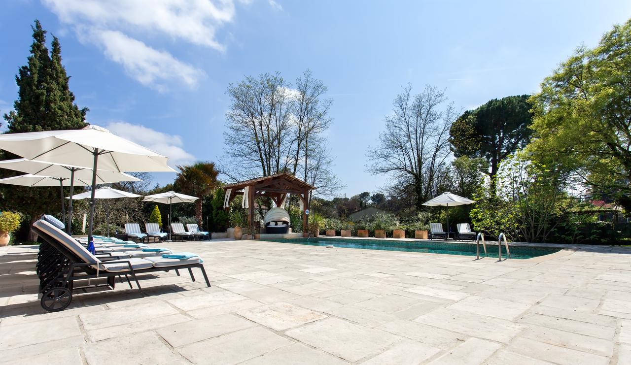 Le Mas Shabanou Bed & Breakfast Roquefort Les Pins Bagian luar foto