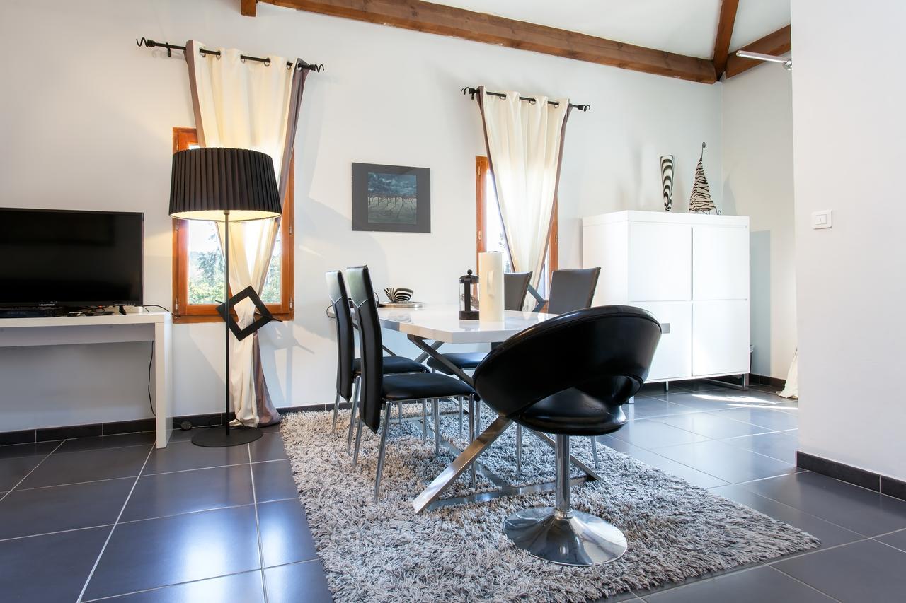 Le Mas Shabanou Bed & Breakfast Roquefort Les Pins Bagian luar foto