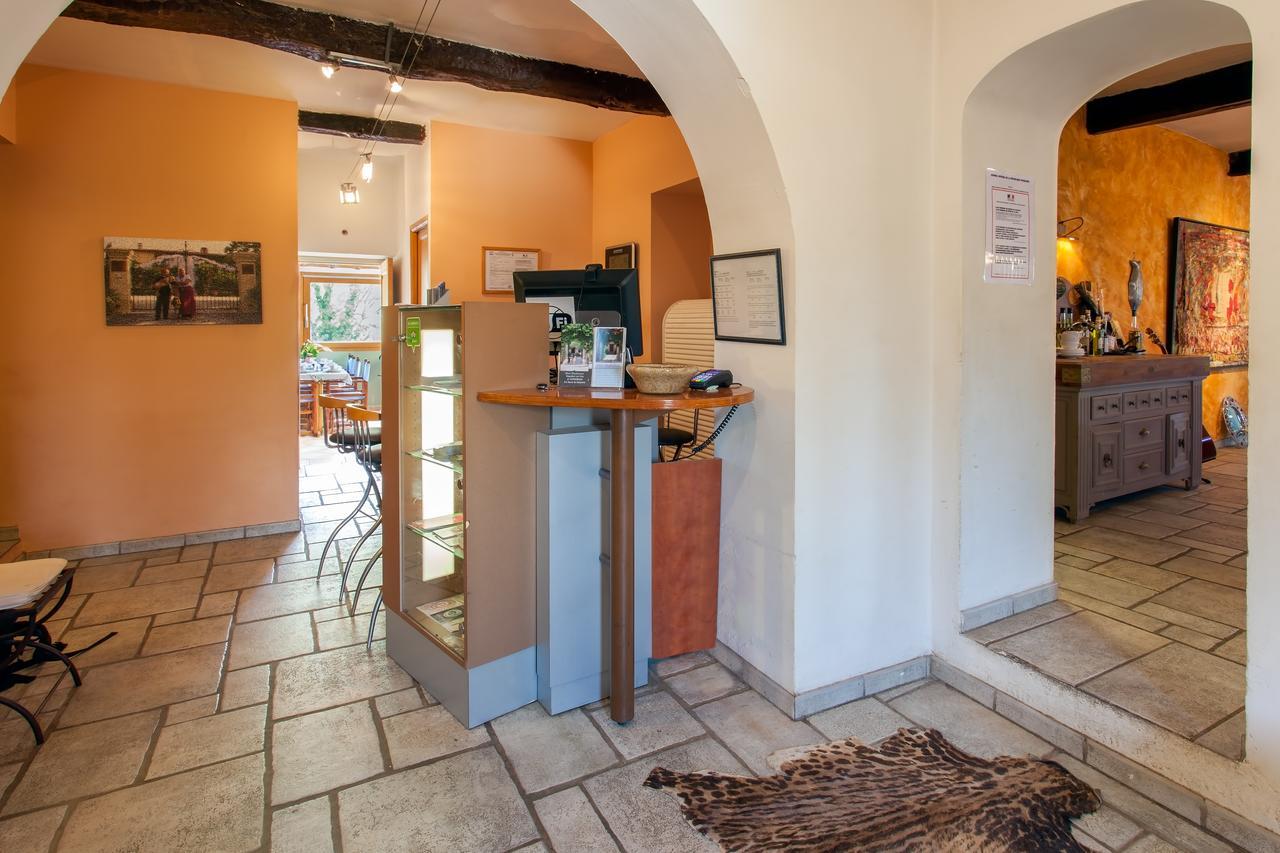 Le Mas Shabanou Bed & Breakfast Roquefort Les Pins Bagian luar foto