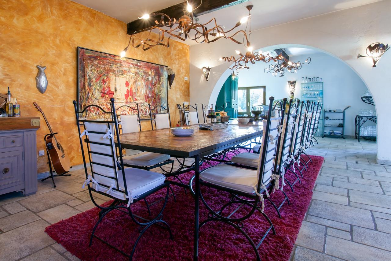 Le Mas Shabanou Bed & Breakfast Roquefort Les Pins Bagian luar foto