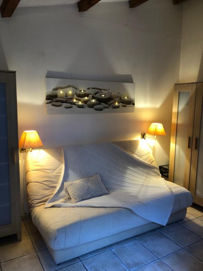 Le Mas Shabanou Bed & Breakfast Roquefort Les Pins Bagian luar foto