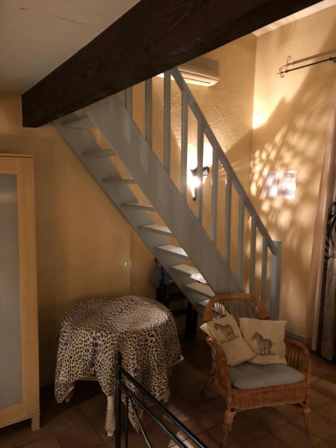 Le Mas Shabanou Bed & Breakfast Roquefort Les Pins Bagian luar foto