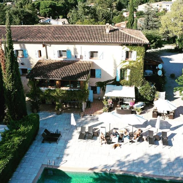 Le Mas Shabanou Bed & Breakfast Roquefort Les Pins Bagian luar foto